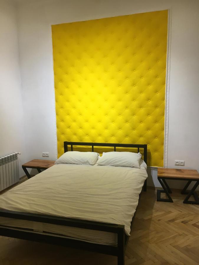 21/9 Baker Street Vandrehjem Lviv Eksteriør billede